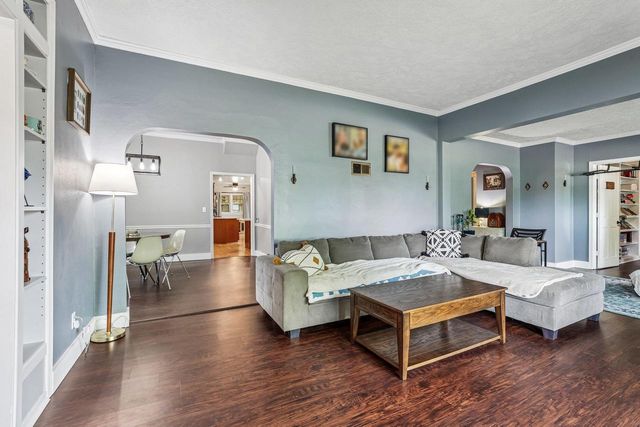 1 W Madison Avenue, Milton, WI 53563
