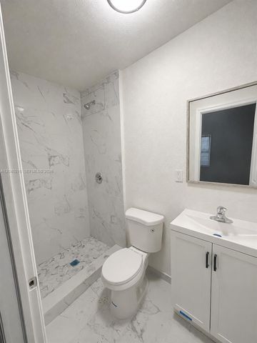 6801 SW 22nd Street 02, Miami, FL 33155