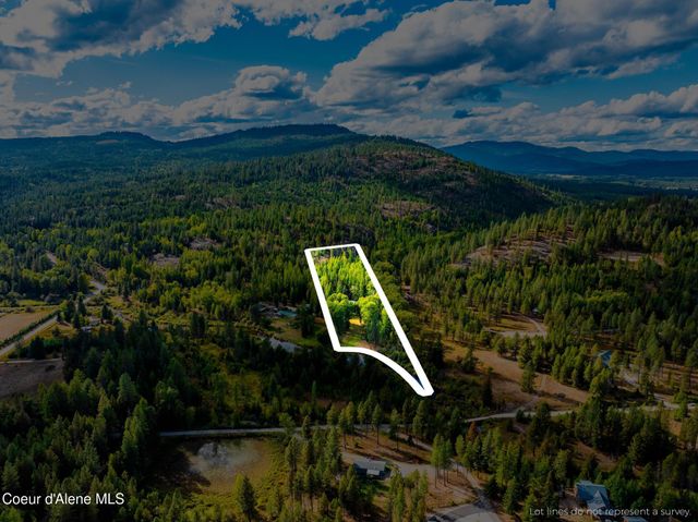 182 E Fern Ln, Cocolalla, ID 83813