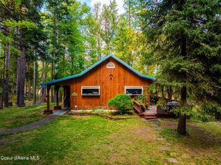 182 E Fern Ln, Cocolalla, ID 83813