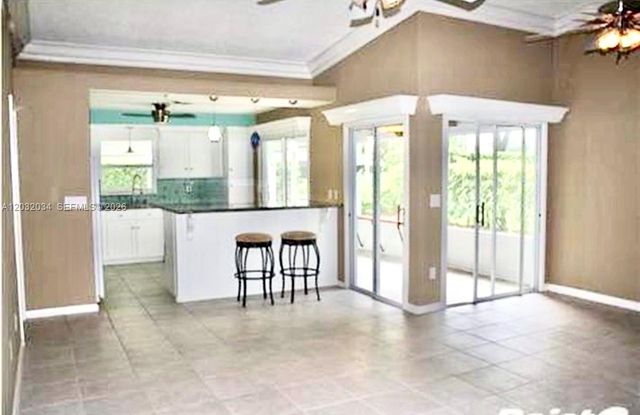 600 SE 19th Dr, Homestead, FL 33033