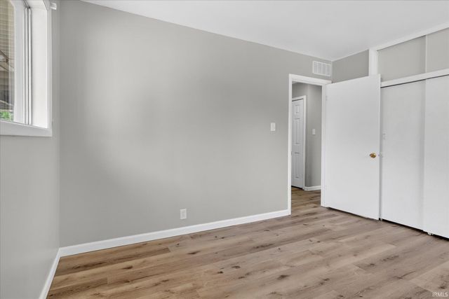 1403 E Ireland Road, South Bend, IN 46614