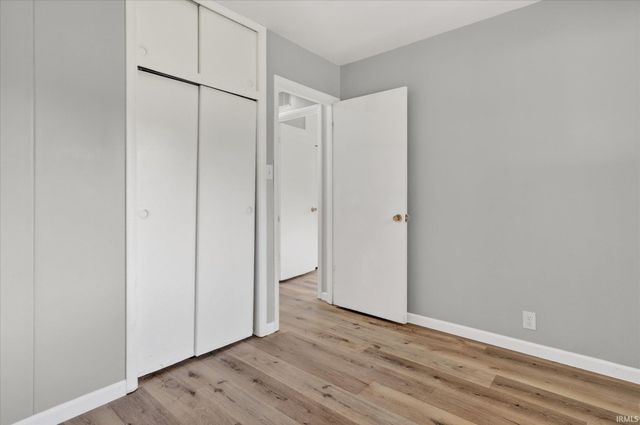 1403 E Ireland Road, South Bend, IN 46614