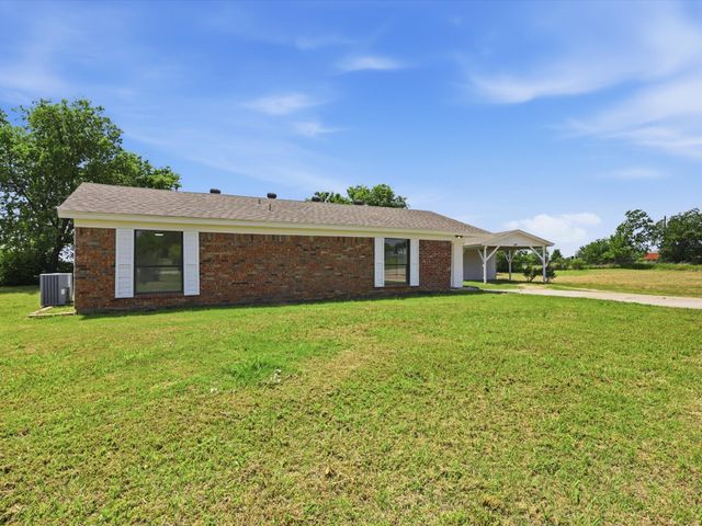 198 Green Acres Road, Weatherford, TX 76088