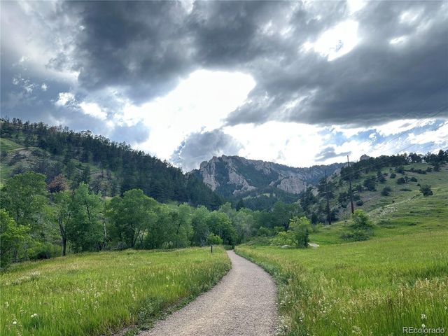 3210 Darley Avenue, Boulder, CO 80305