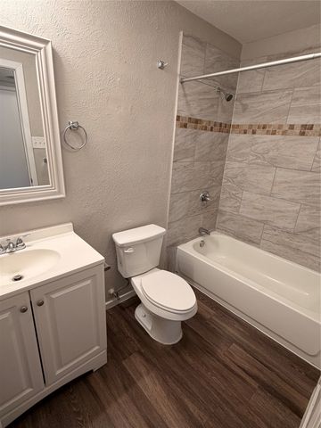 1914 Chisholm Trail, Grand Prairie, TX 75052