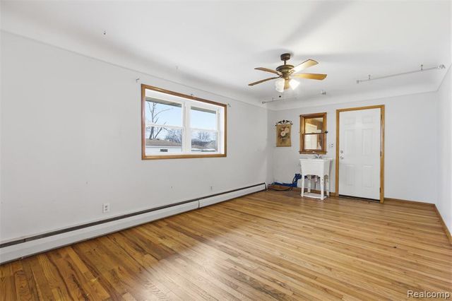 25253 Eureka Drive, Warren, MI 48091