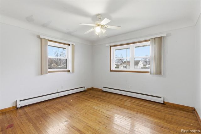 25253 Eureka Drive, Warren, MI 48091