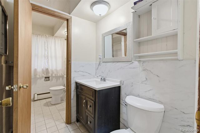 25253 Eureka Drive, Warren, MI 48091