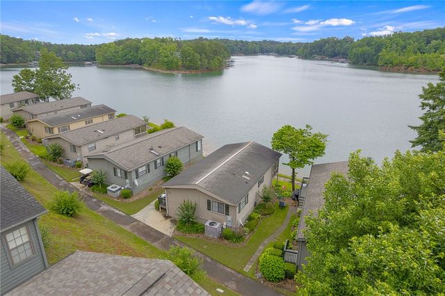 1230 Melton Road 25, West Union, SC 29696