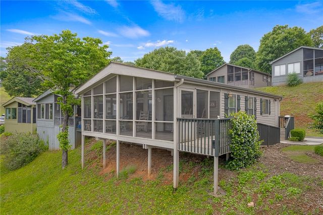 1230 Melton Road 25, West Union, SC 29696