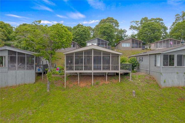 1230 Melton Road 25, West Union, SC 29696