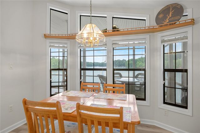 1230 Melton Road 25, West Union, SC 29696
