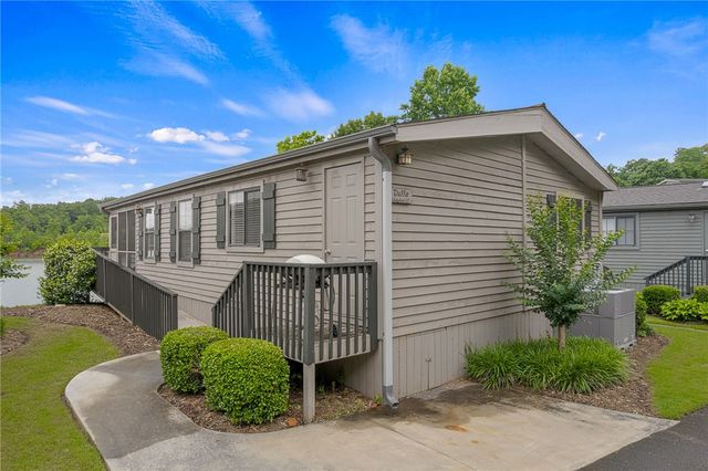 1230 Melton Road 25, West Union, SC 29696