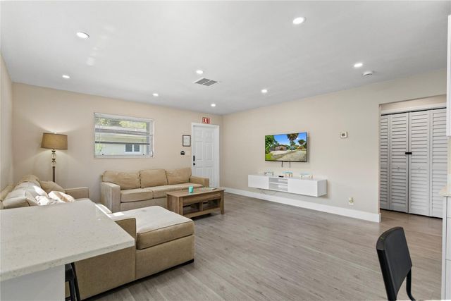 827 SW 29th Street 1, Fort Lauderdale, FL 33315