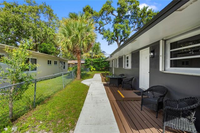 827 SW 29th Street 1, Fort Lauderdale, FL 33315