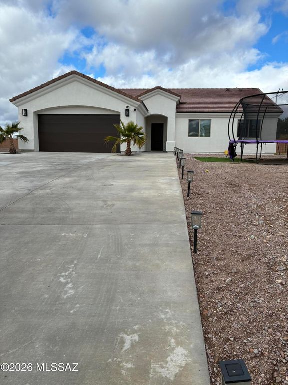 64 cabana ct., Rio Rico, AZ 85648