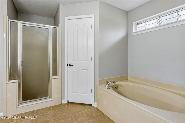 2594 Tower Drive, Southaven, MS 38672