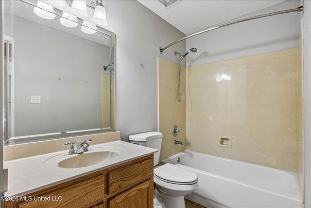 2594 Tower Drive, Southaven, MS 38672