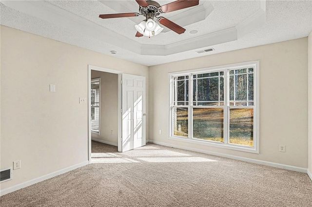 234 Lake Chase N Drive, Griffin, GA 30224