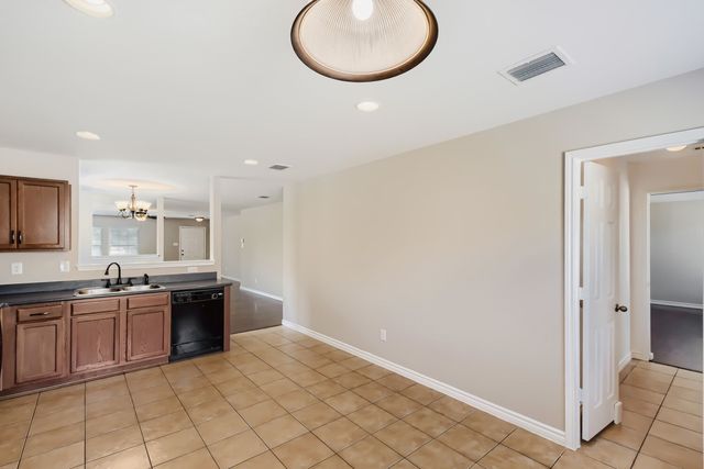 1216 Haley Lane, Burleson, TX 76028