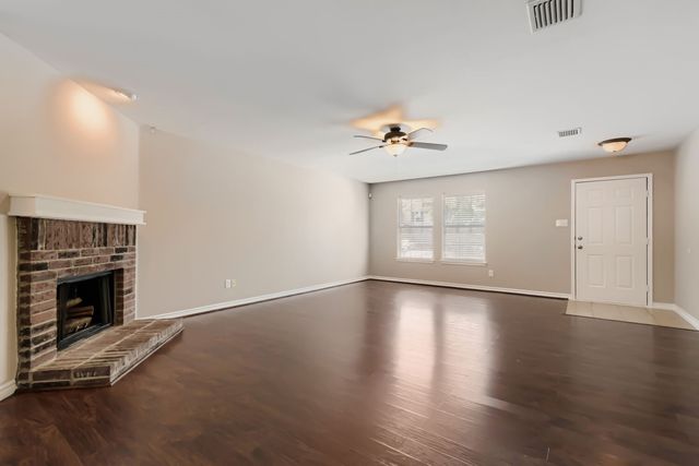 1216 Haley Lane, Burleson, TX 76028