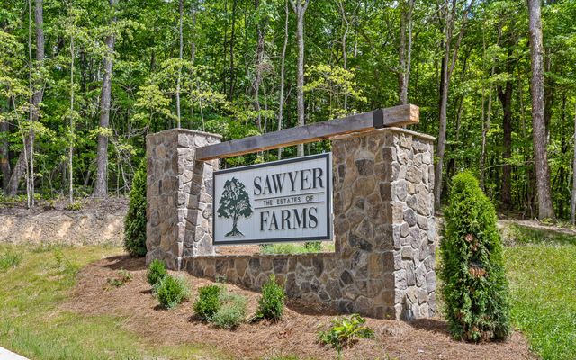 1805 Sawyer Farms Lane, Signal Mountain, TN 37377