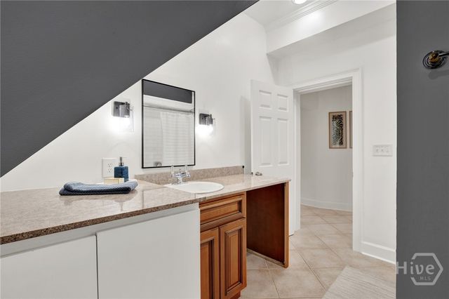 125 E Broad Street 2D, Savannah, GA 31401