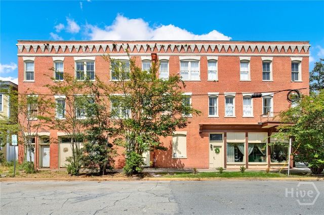 125 E Broad Street 2D, Savannah, GA 31401