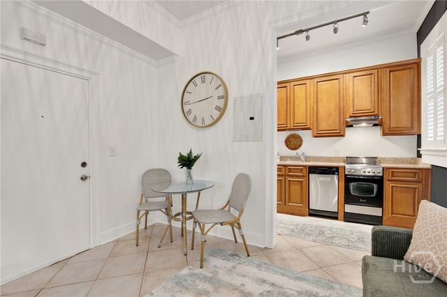 125 E Broad Street 2D, Savannah, GA 31401