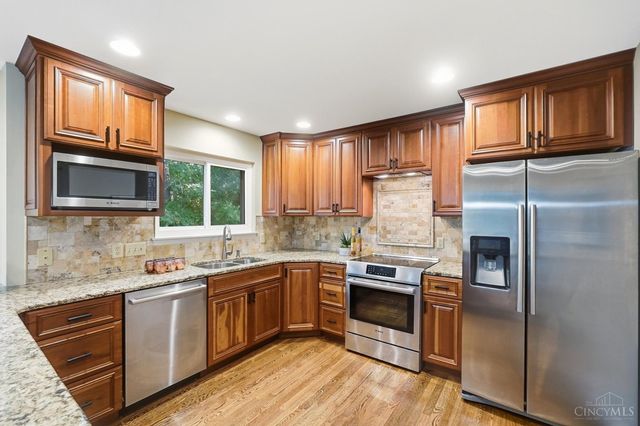 9110 Willow Creek Drive, Loveland, OH 45140