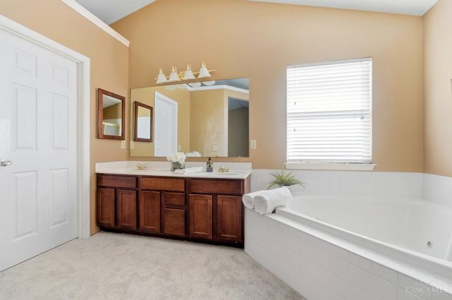9110 Willow Creek Drive, Loveland, OH 45140