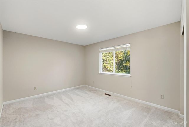 9110 Willow Creek Drive, Loveland, OH 45140