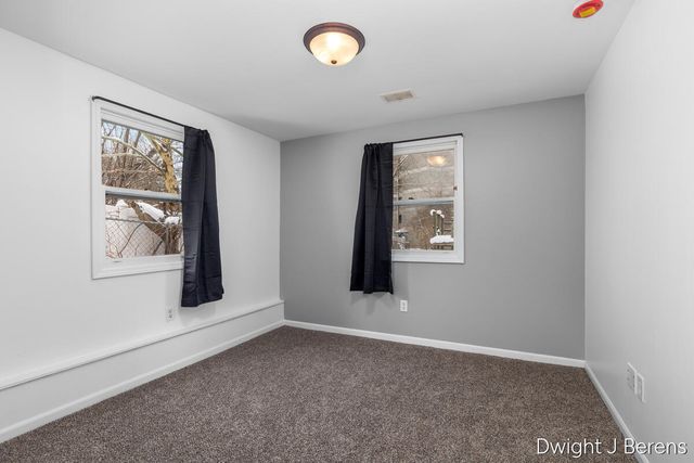 4321-4323 Dawes Court, Grand Rapids, MI 49508