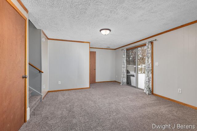 4321-4323 Dawes Court, Grand Rapids, MI 49508