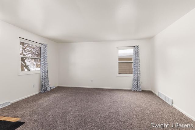 4321-4323 Dawes Court, Grand Rapids, MI 49508