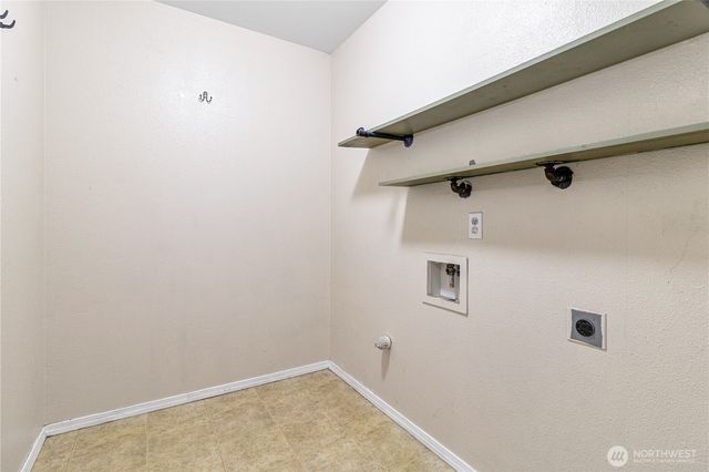 7027 Bailey Street SE, Lacey, WA 98513