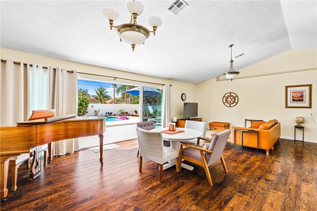 455 Biscayne Lane, Sebastian, FL 32958