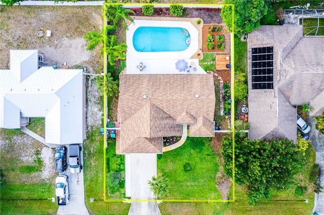 455 Biscayne Lane, Sebastian, FL 32958