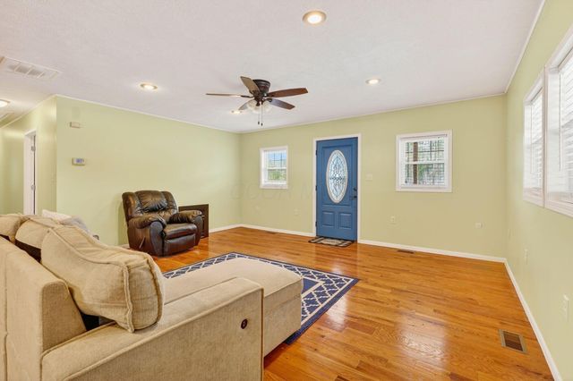 1601 Graham School Road, Gallipolis, OH 45631