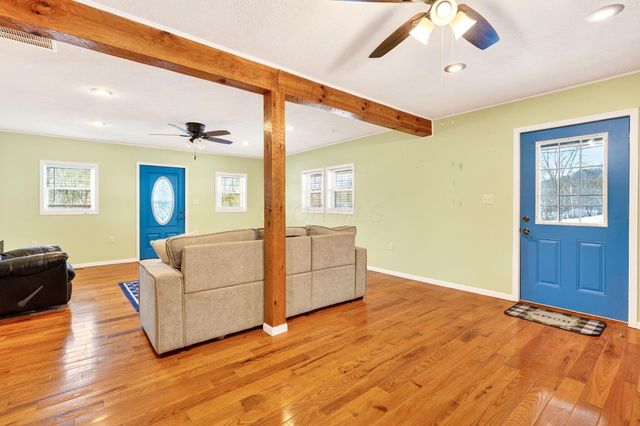 1601 Graham School Road, Gallipolis, OH 45631