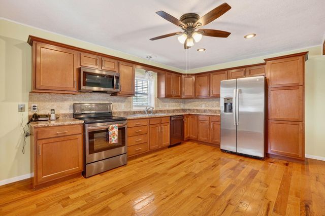 1601 Graham School Road, Gallipolis, OH 45631