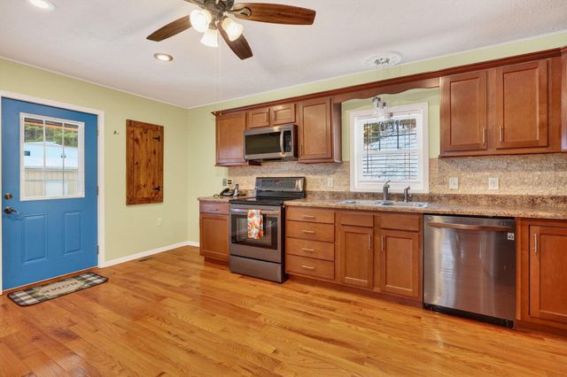 1601 Graham School Road, Gallipolis, OH 45631