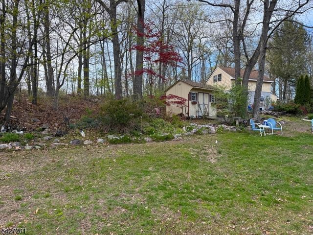 29 Lakeside Rd, West Milford Twp., NJ 07421