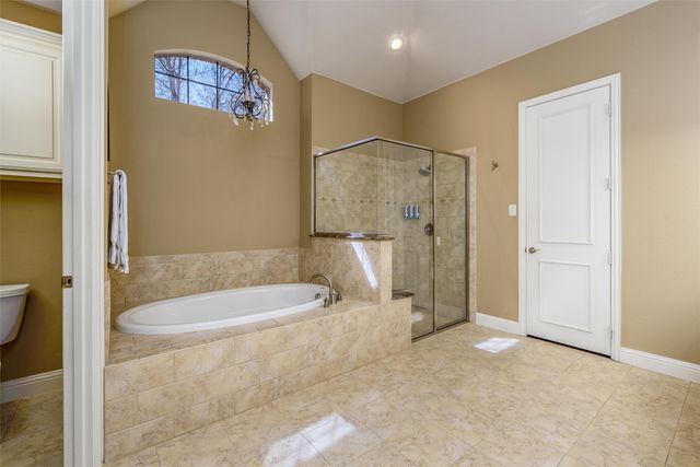 136 Whispering Winds Drive, Gunter, TX 75058