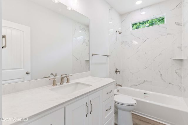 807 Elbert Street, Darien, GA 31305