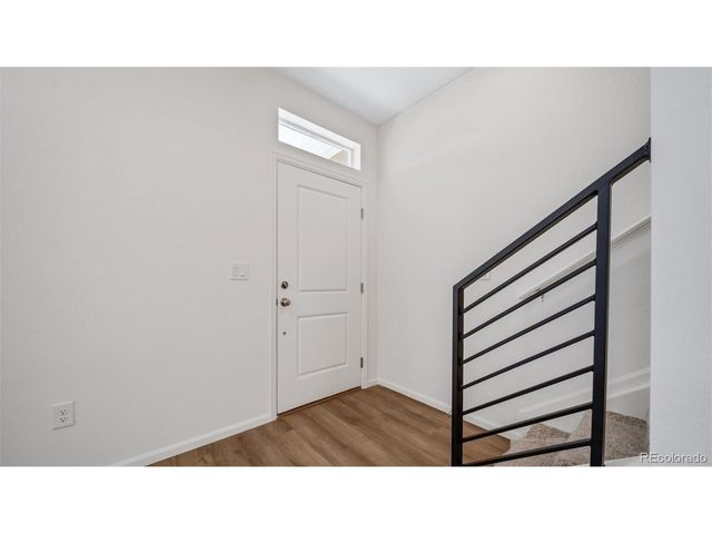 22401 E 46th Ave, Aurora, CO 80019