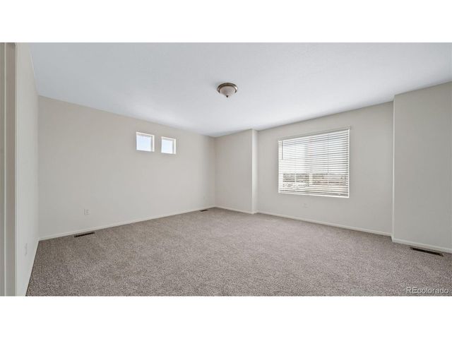 22401 E 46th Ave, Aurora, CO 80019