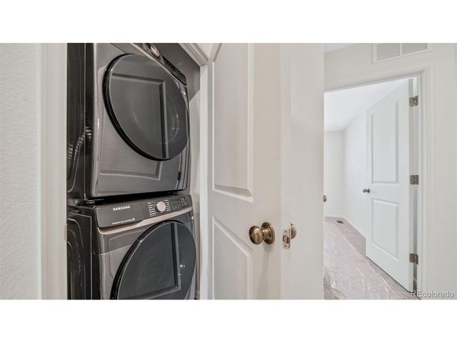 22401 E 46th Ave, Aurora, CO 80019