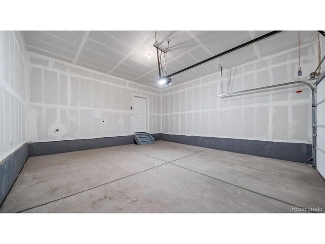 22401 E 46th Ave, Aurora, CO 80019